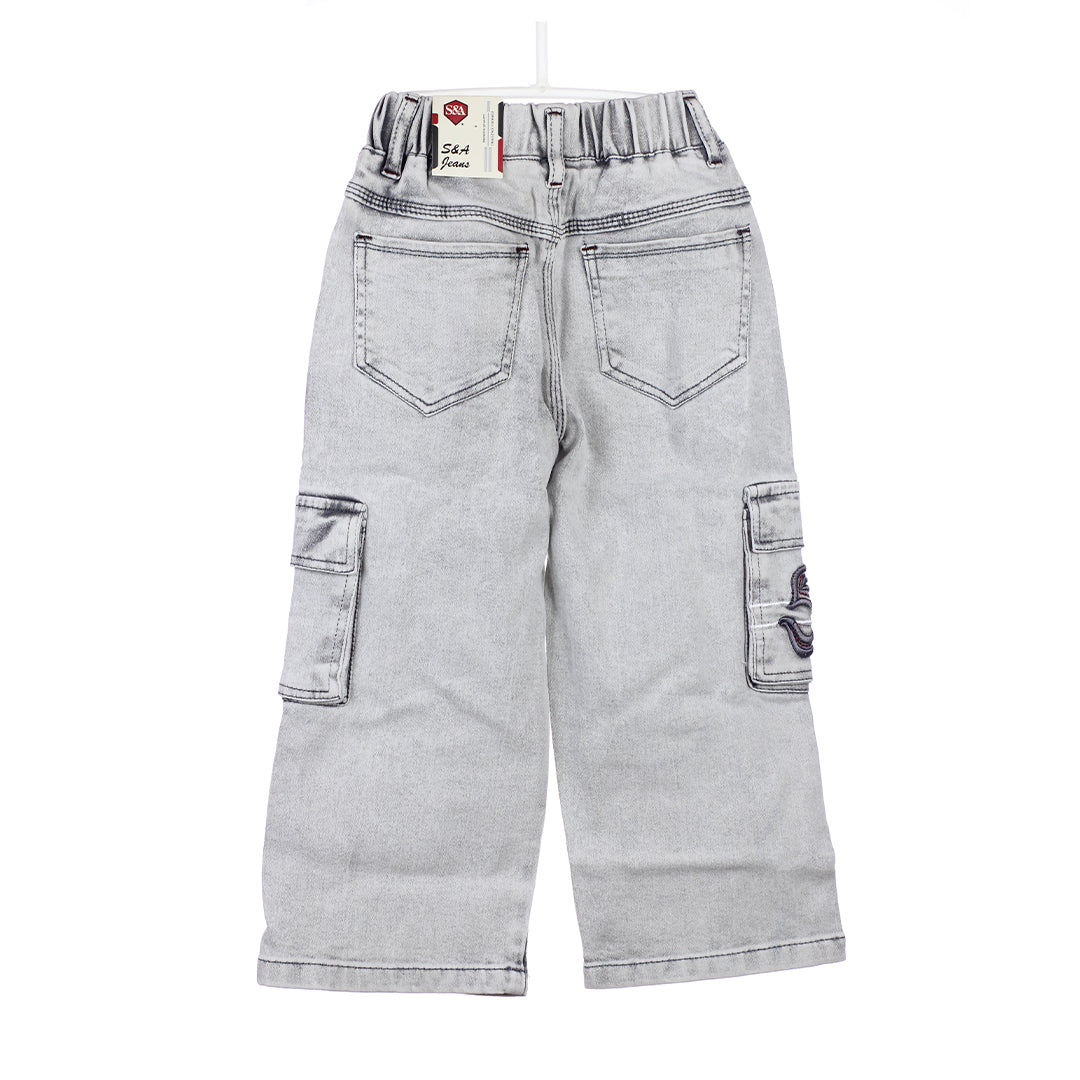 LOOSE FIT CARGO JEANS