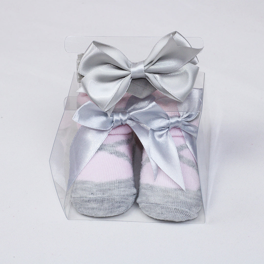 HEADBAND AND BOOTIES SET